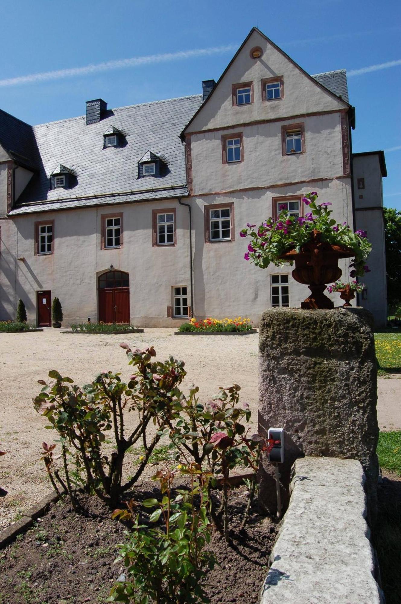 Schloss Hotel Wallhausen Wallhausen  Exterior photo